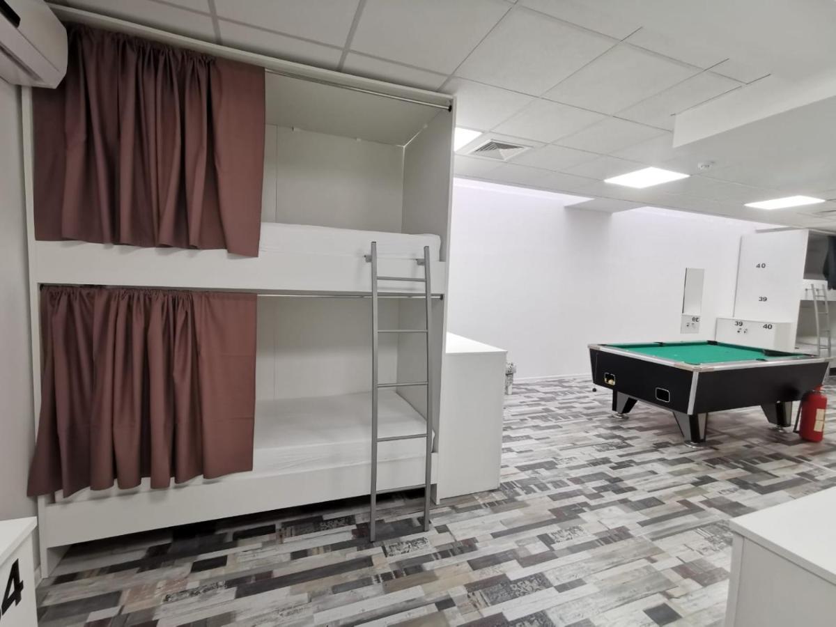 Hostel Book'N'Hook Stobreč Dış mekan fotoğraf